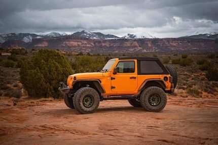 Bestop 54930-35 Trektop Series Soft Top - Black