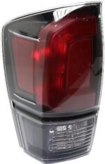 Replacement 4-Piece Kit, Halogen Tail Light, With bulb(s), OE Replacement, Includes (2) Tail Light and (2) Bumper End - Image 4
